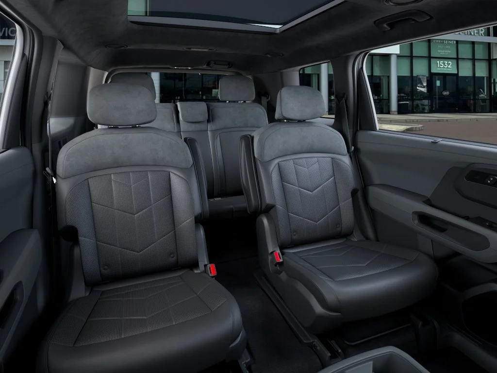 New 2027 Glacial White Pearl Kia X-Line SX-Prestige image 16