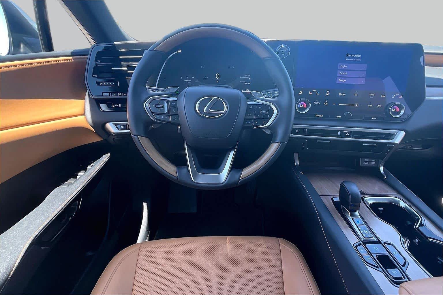 Used 2026 Iridium Lexus Premium image 6