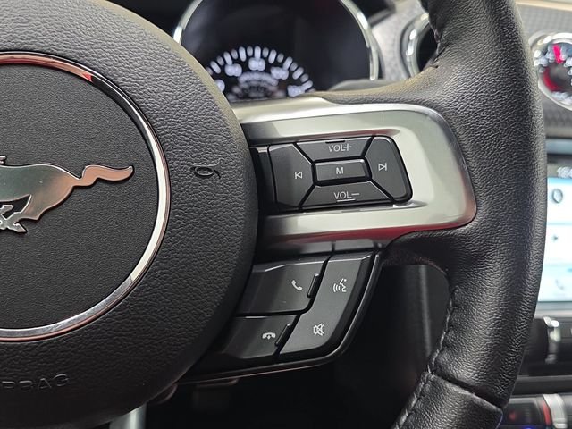 Used 2017 White Ford GT Premium image 16