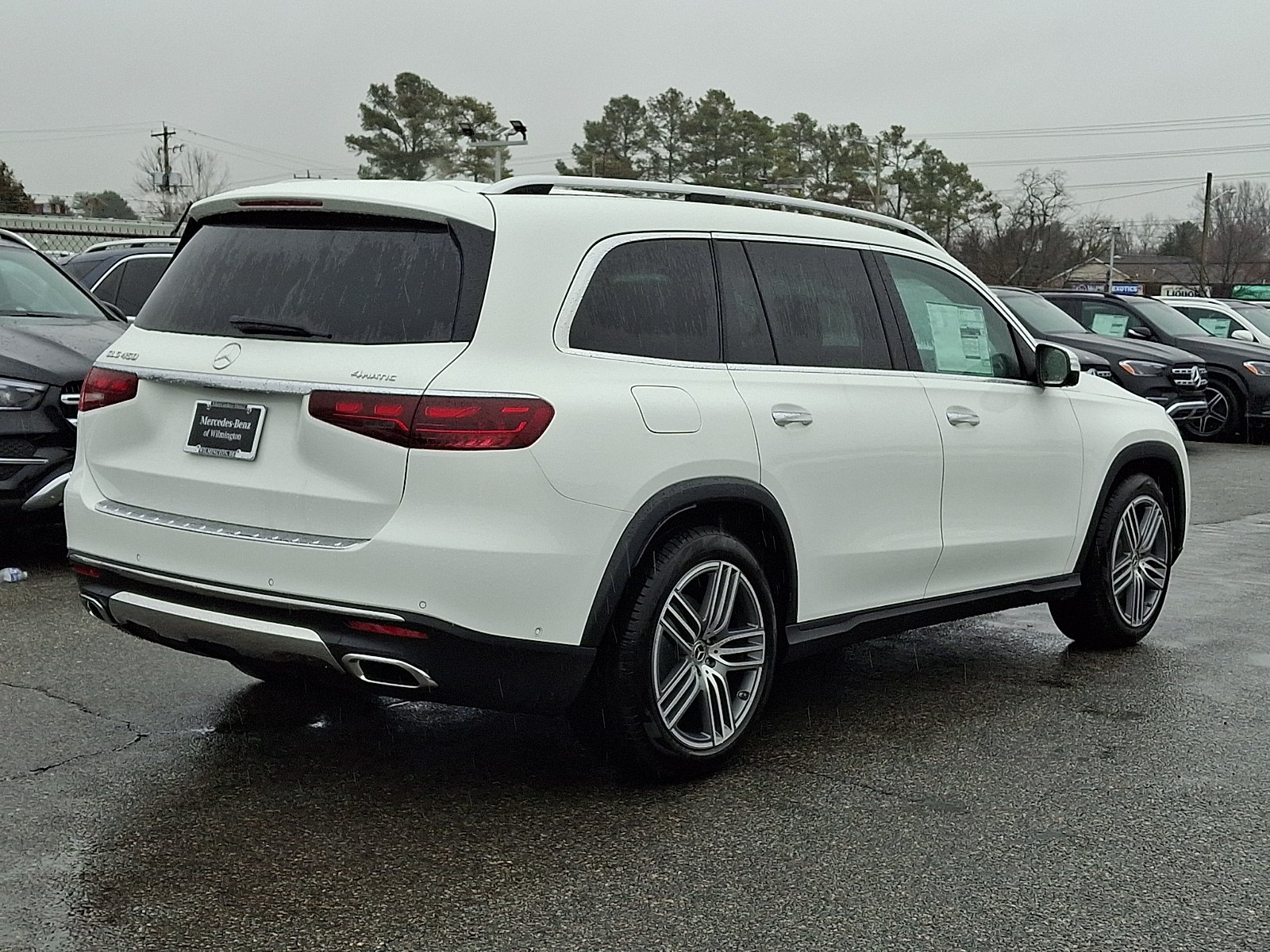 New 2026 Polar White Mercedes-Benz GLS 450 image 6