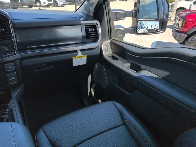 New 2026 Oxford White Ford F-350® Lariat® image 17