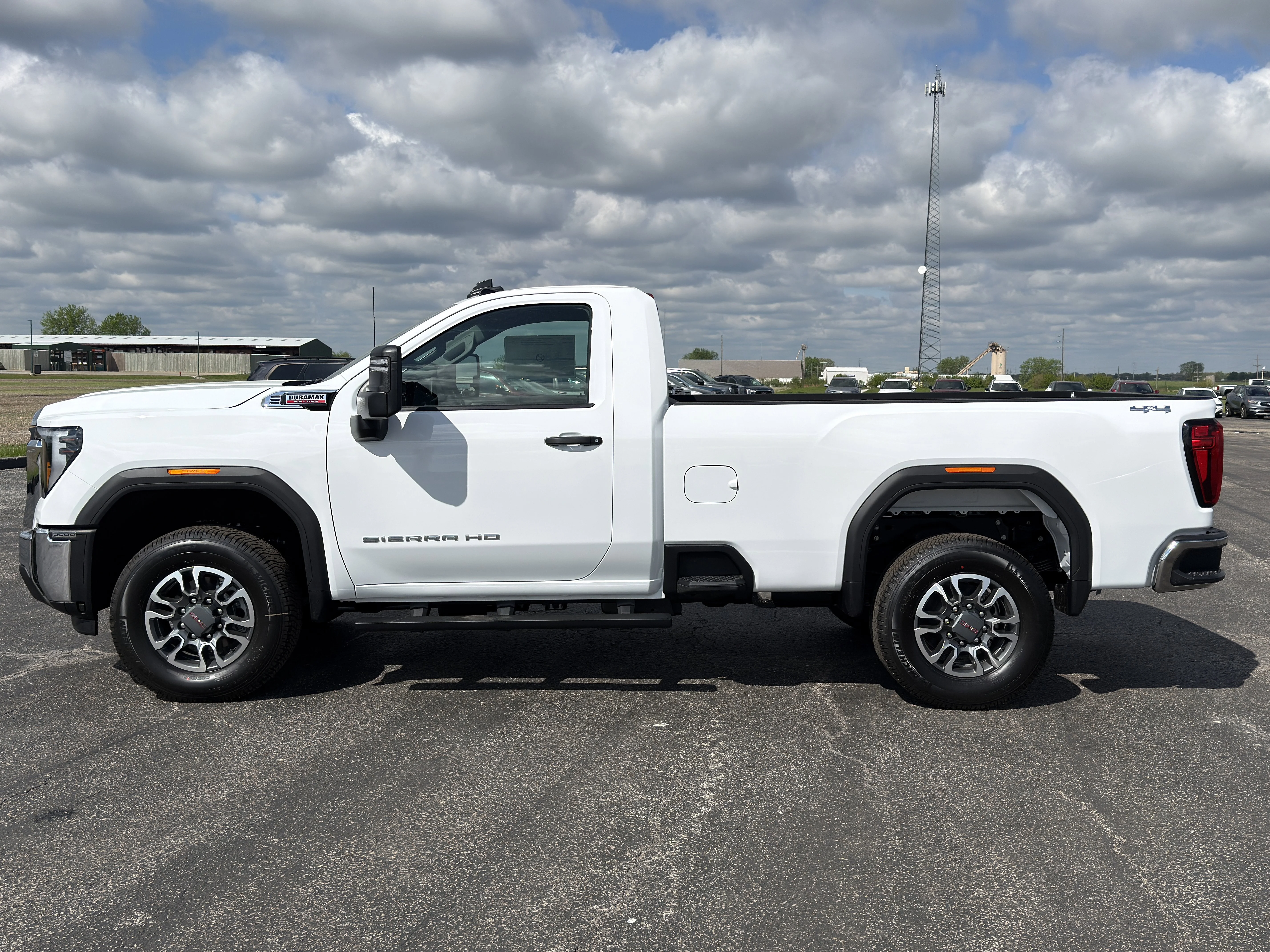 2026 GMC Sierra 3500HD Pro - Photo 7