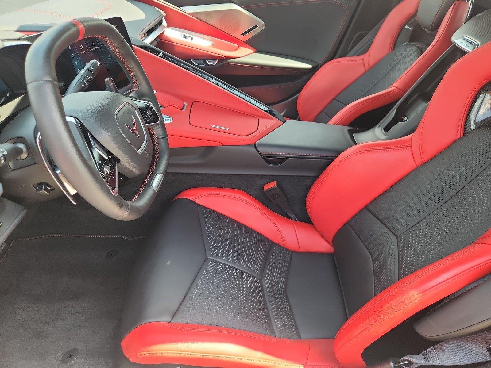 2024 Chevrolet Corvette 2LZ - Photo 18