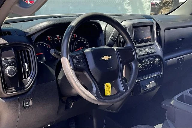 Used 2021 Summit White Chevrolet WT image 14