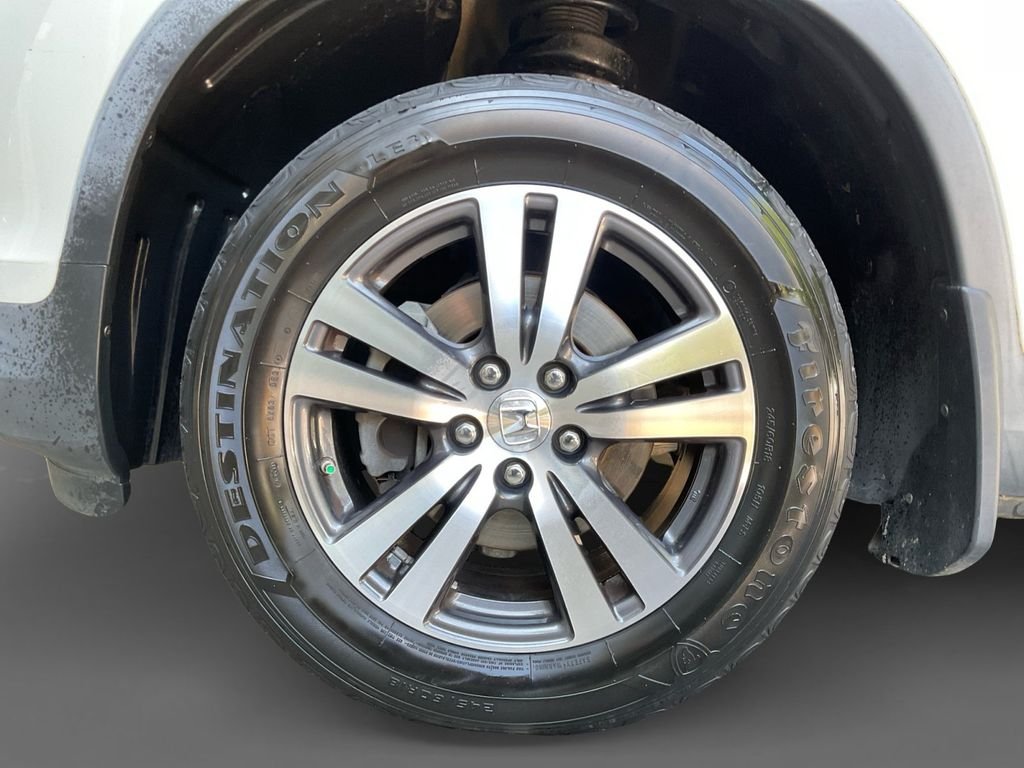 Used 2017 White Honda EX-L image 15