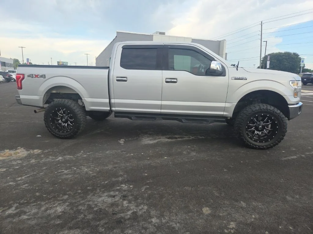 Certified Used 2017  Ford XLT image 14