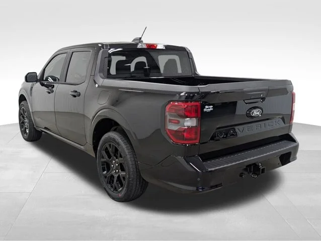 New 2025 Shadow Black Ford Lobo™ image 20