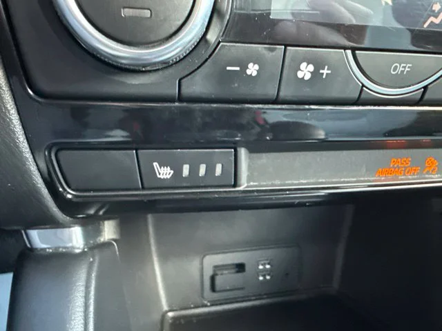 Used 2016 Red Mazda Grand Touring image 12