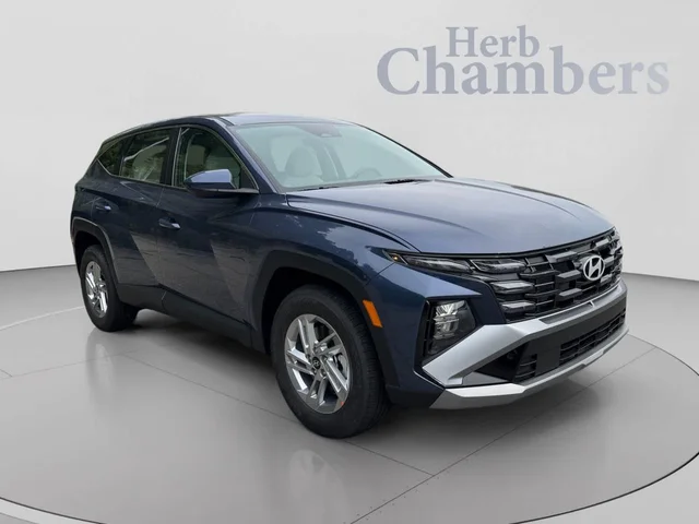 2026 Hyundai TUCSON SE AWD