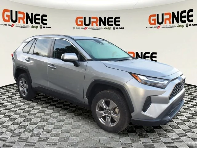 Used 2023  Toyota XLE image 11