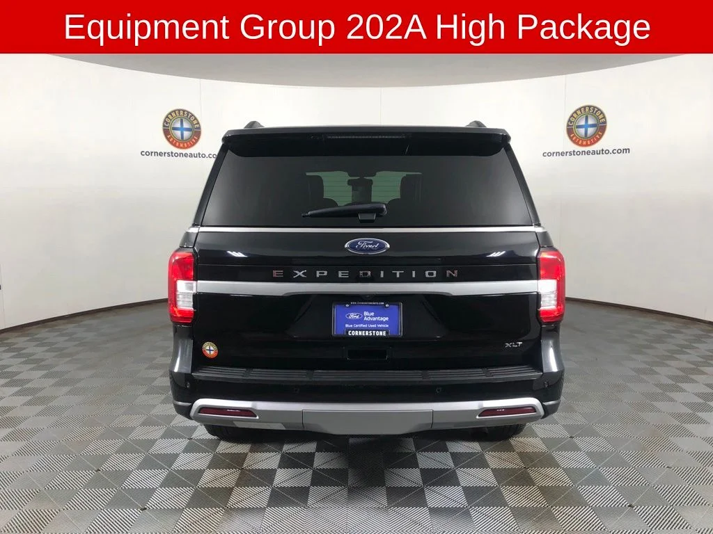 Used 2024 Black Ford XLT image 18