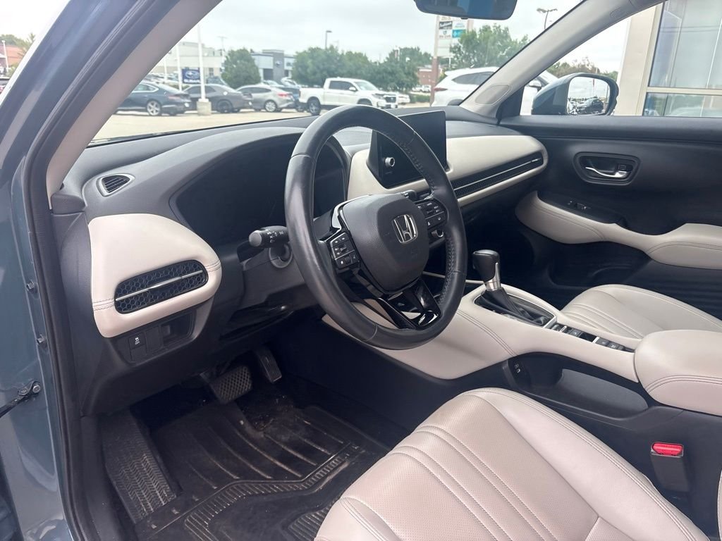 Used 2024 Light Green Honda EX-L image 10
