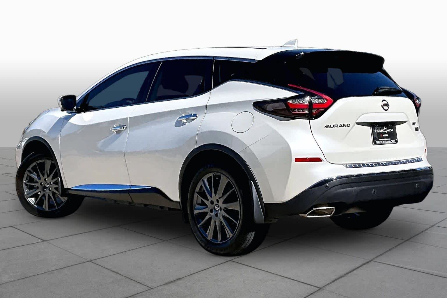 Used 2021 Pearl White Tricoat Nissan SV image 12