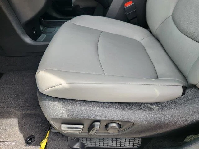 New 2026 White Toyota XLE 8 Passenger Front-Wheel Drive Passenger image 17
