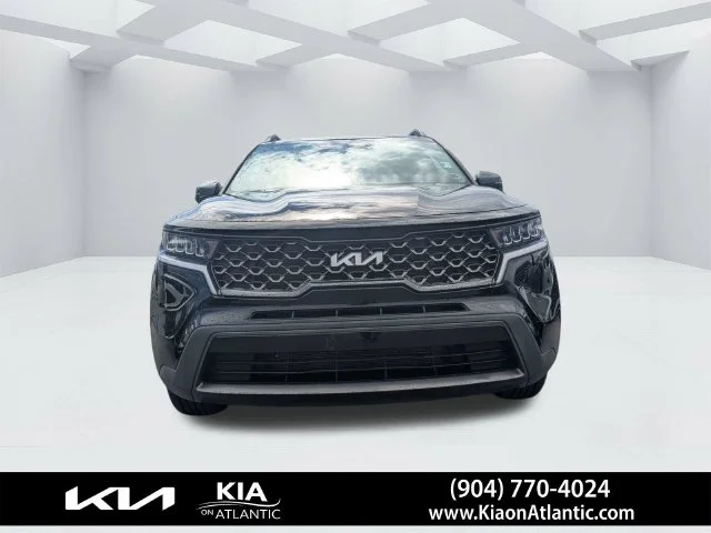 Used 2023 Black Kia X-Line S image 7