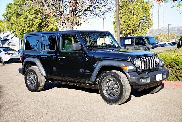 New 2026 Black Clear-Coat Exterior Paint Jeep Sport S image 6