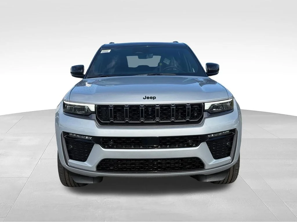 New 2026 Silver Zynith Exterior Paint Jeep Summit image 27