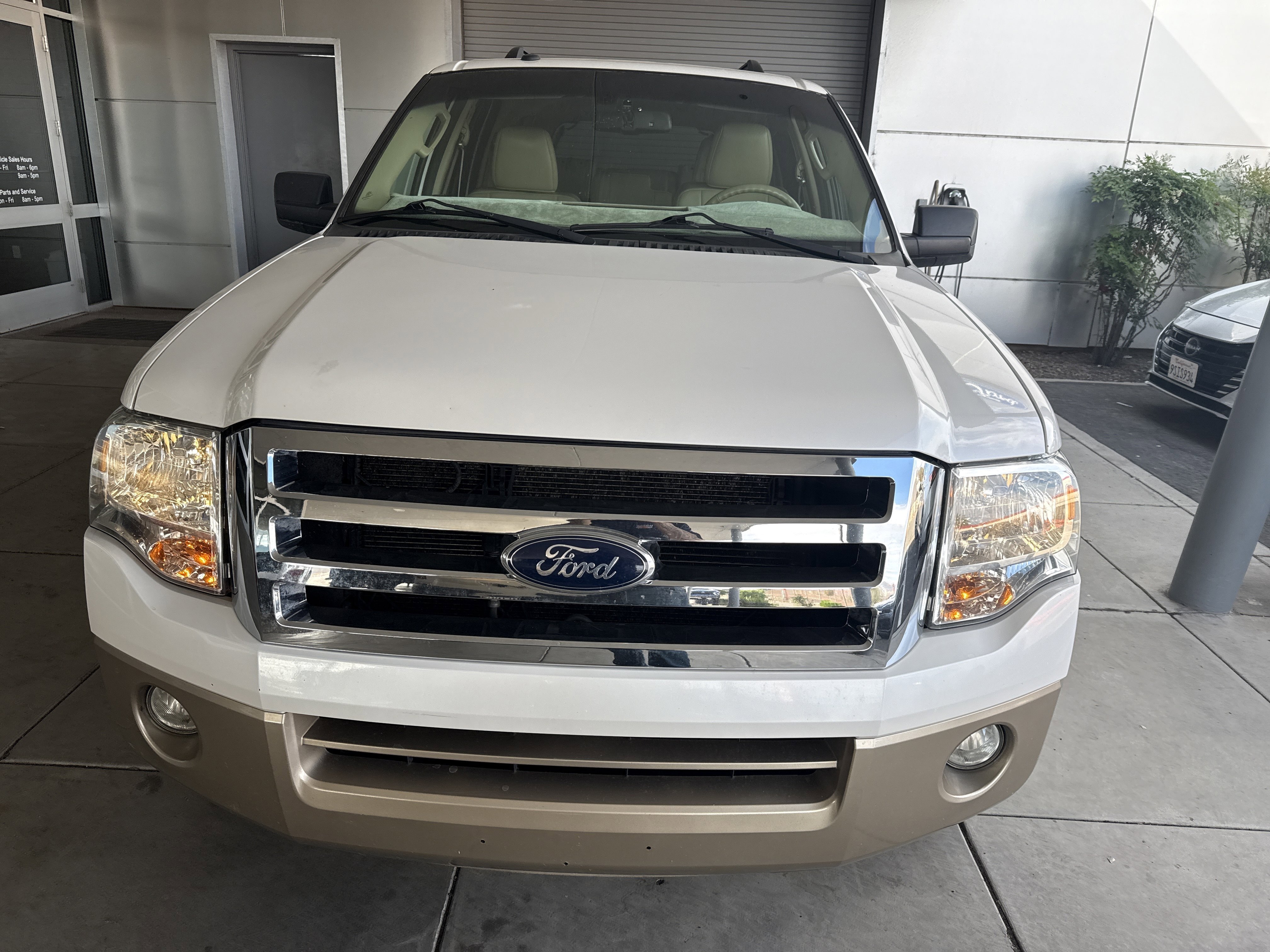 Used 2013 Ford Expedition XLT with VIN 1FMJK1H58DEF05969 for sale in Thatcher, AZ