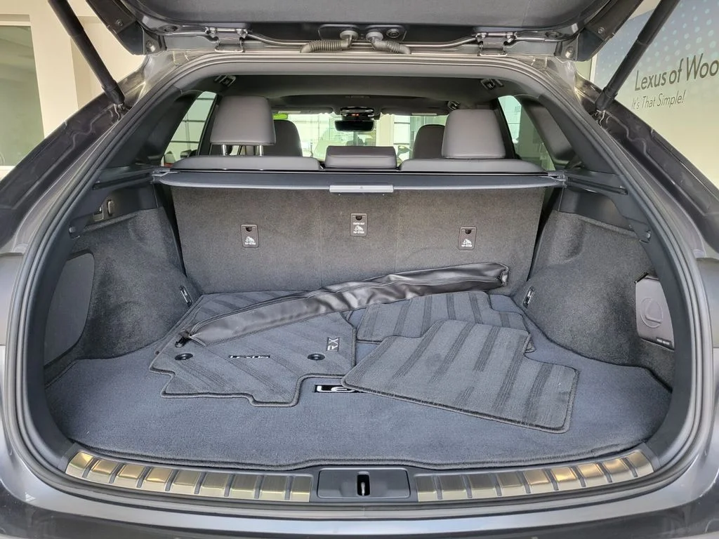 Certified Used 2024 SONIC CHROME Lexus 350 Premium Plus image 14