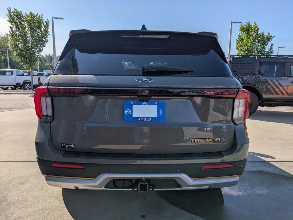 New 2026 Marsh Gray Ford Tremor image 5