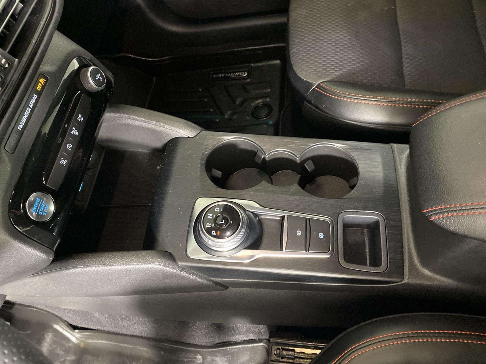 Used 2023 Star White Metallic Tri-Coat Ford ST-Line image 21