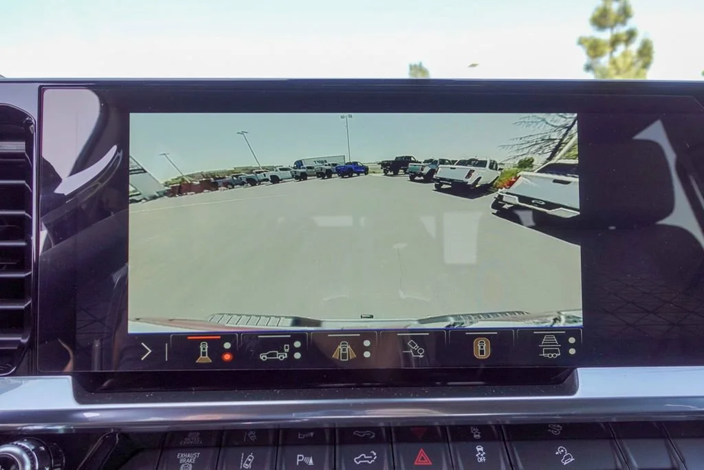2025 GMC Sierra 2500HD SLT - Photo 25