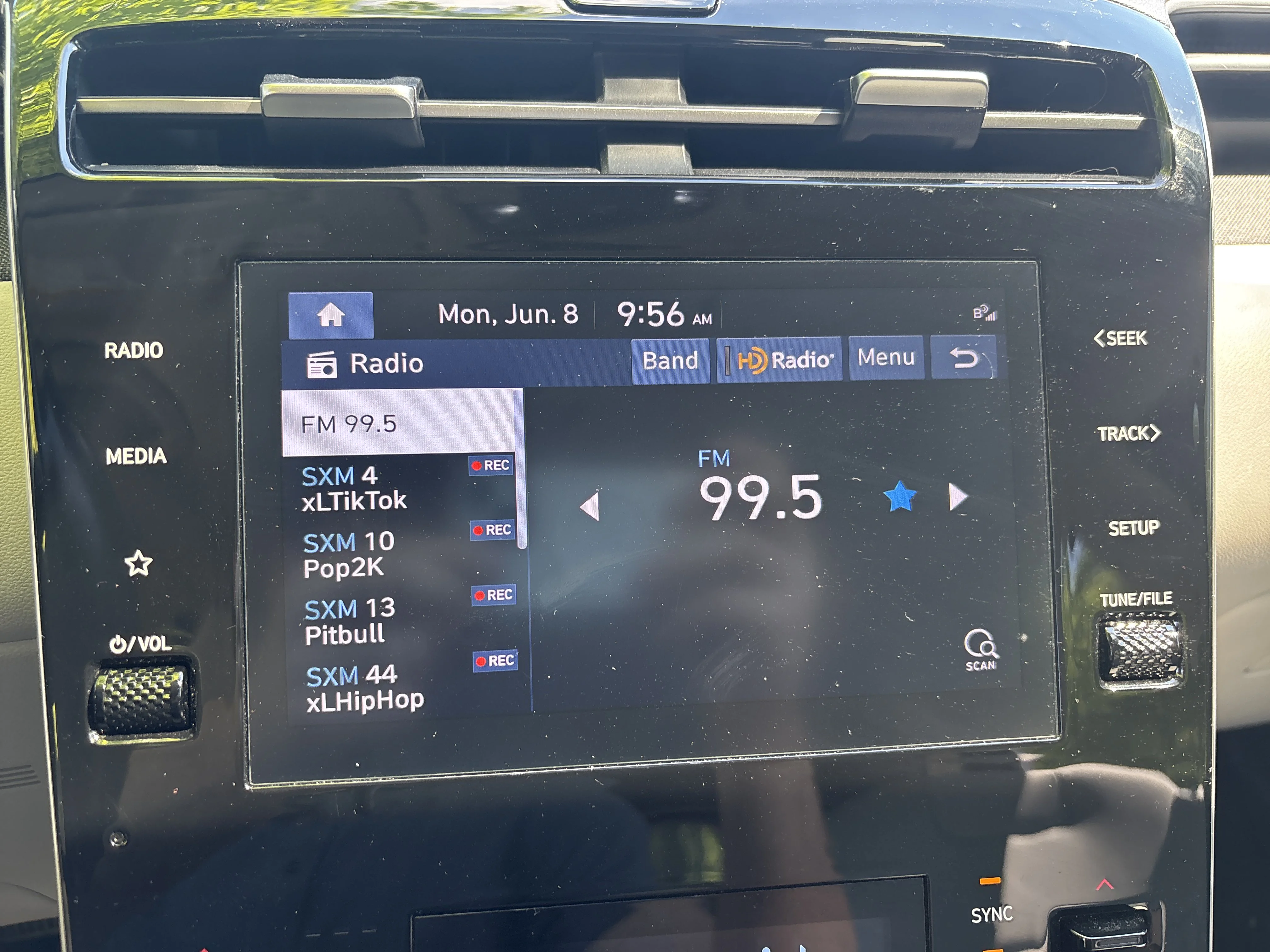 Used 2023 Portofino Gray Hyundai SEL image 25
