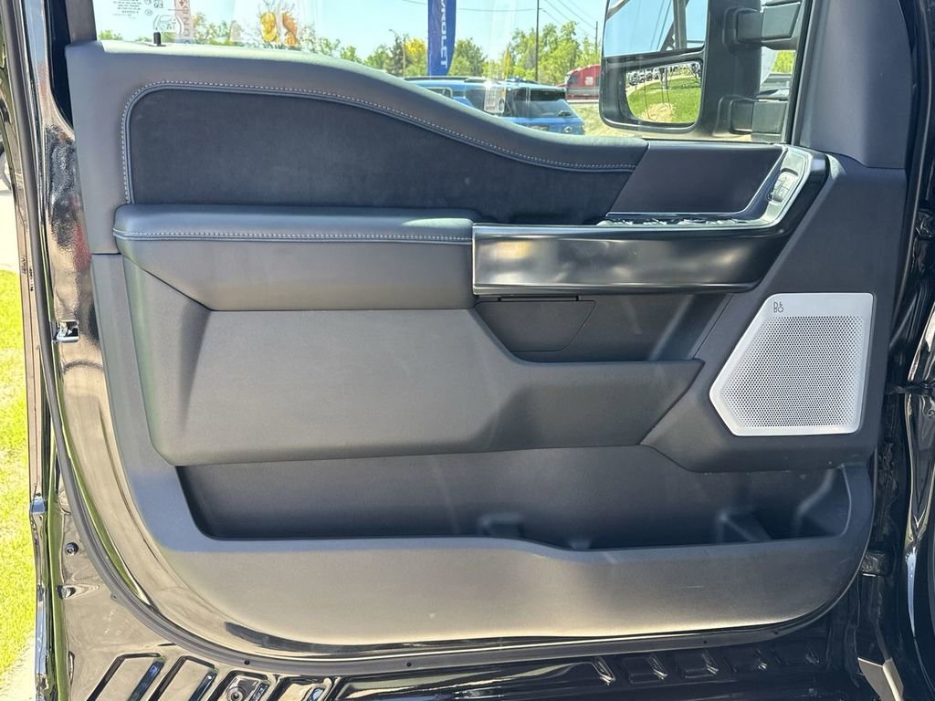 Used 2026  Ford XL image 25
