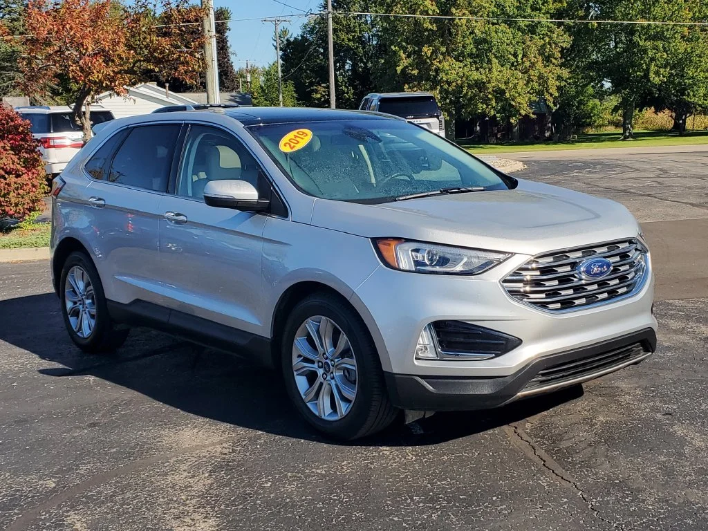 Used 2019 Ford Edge Titanium with VIN 2FMPK3K97KBB12863 for sale in Millington, MI