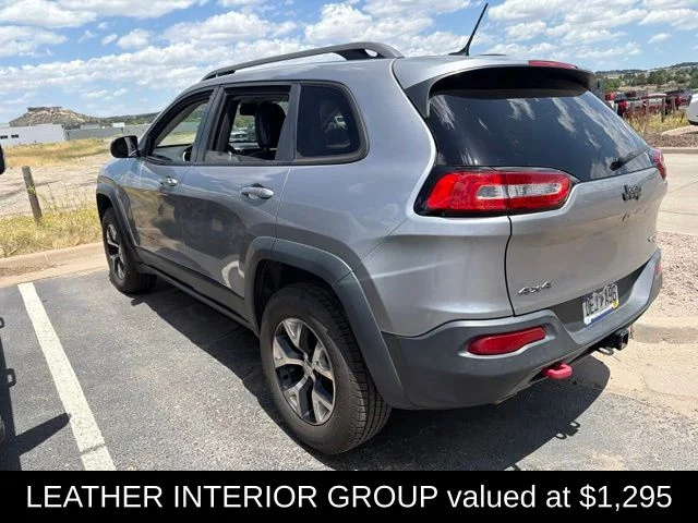 Used 2014 Silver Jeep Trailhawk image 6