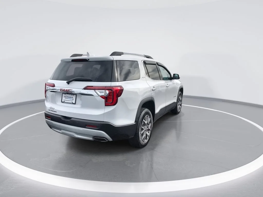 Used 2023 White GMC SLE image 8