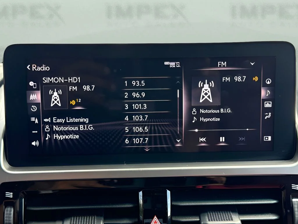 Used 2022 Black Lexus 460 image 10