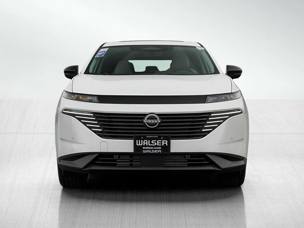 New 2026 Everest White Pearl Tricoat Nissan SL image 2