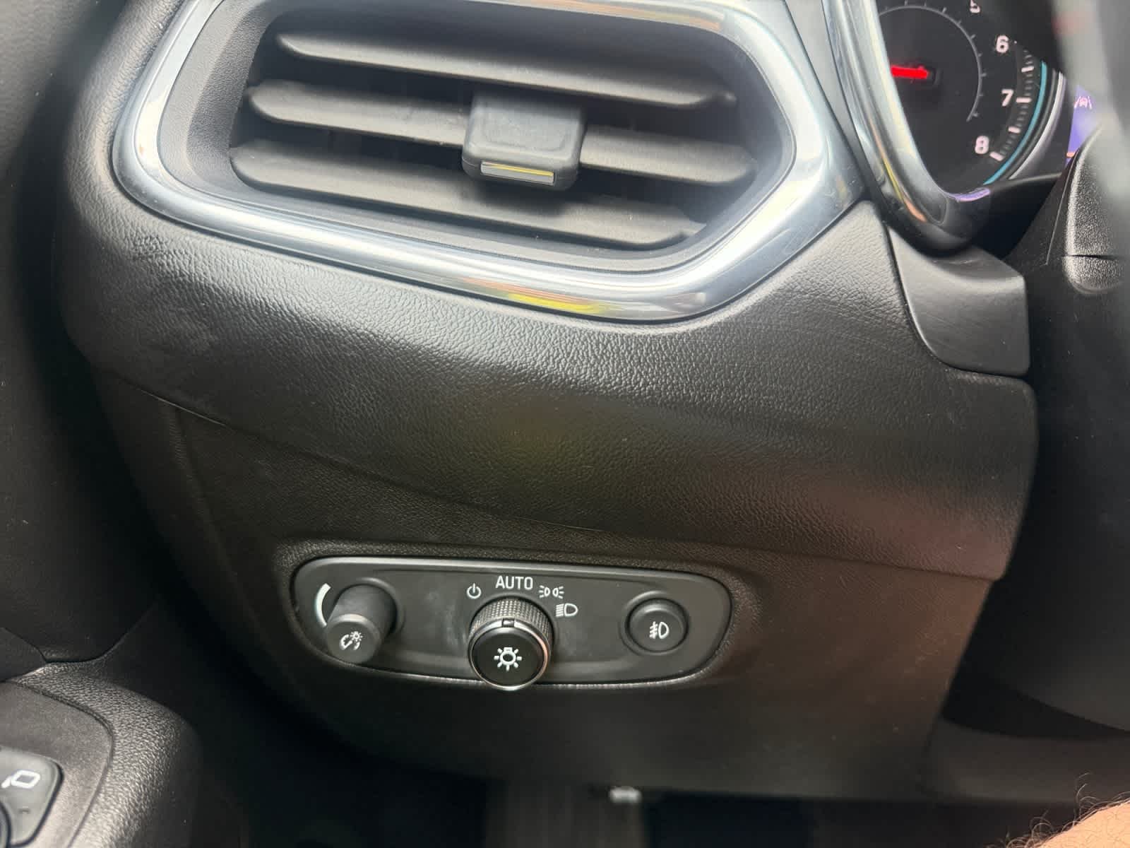 Used 2020 Nightfall Gray Metallic Chevrolet Premier image 34