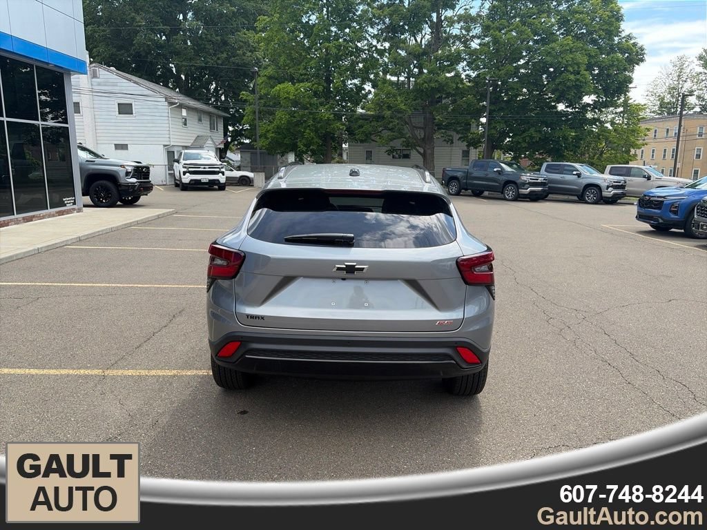 2026 Chevrolet Trax RS - Photo 6