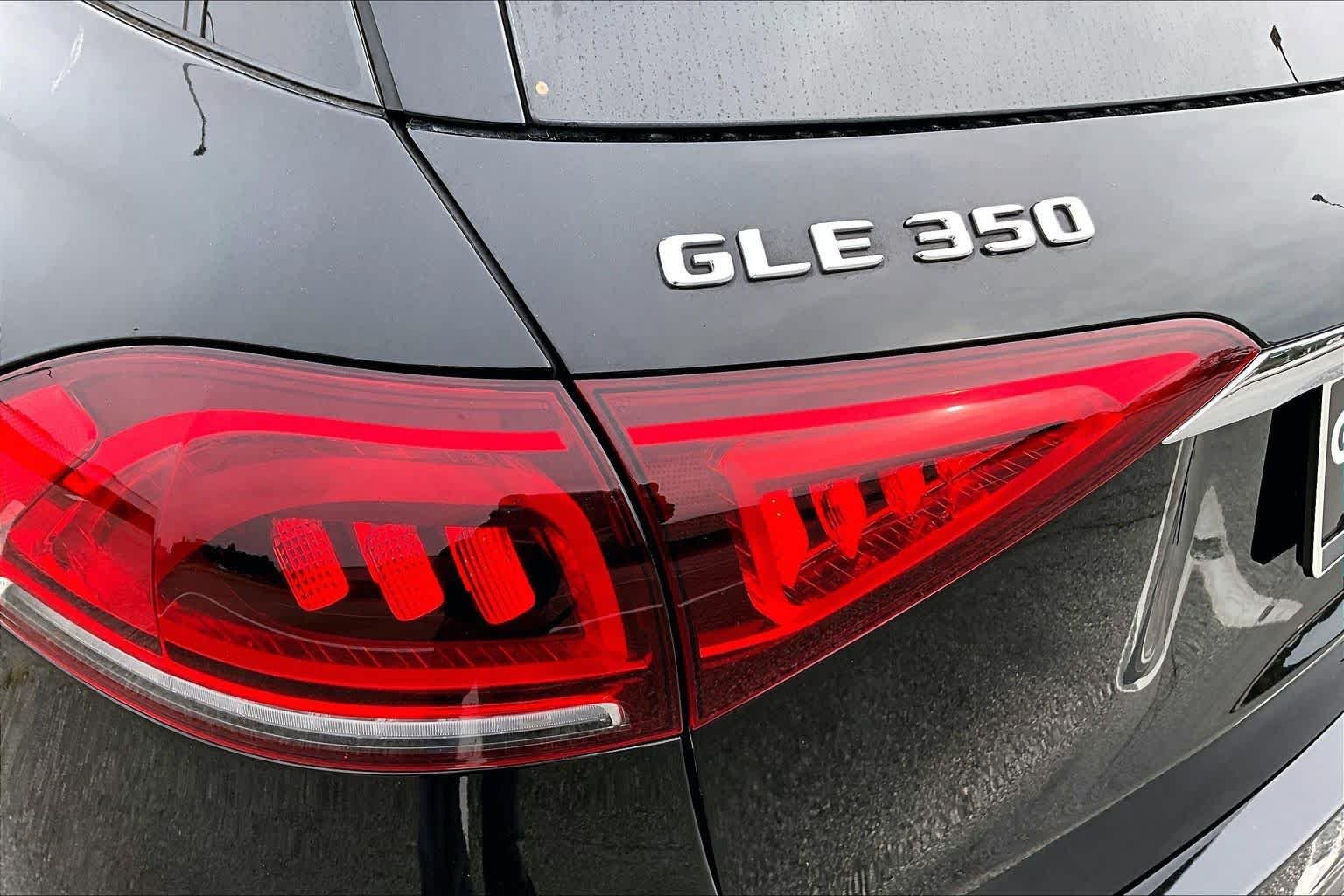 Used 2023 Black Mercedes-Benz GLE 350 image 29