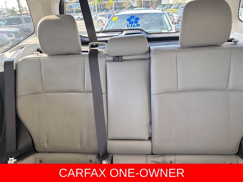 Used 2015 Silver Subaru 2.5i Limited image 17