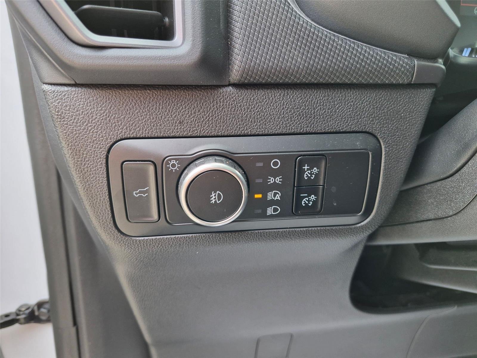 Used 2024 Oxford White Ford Big Bend image 16