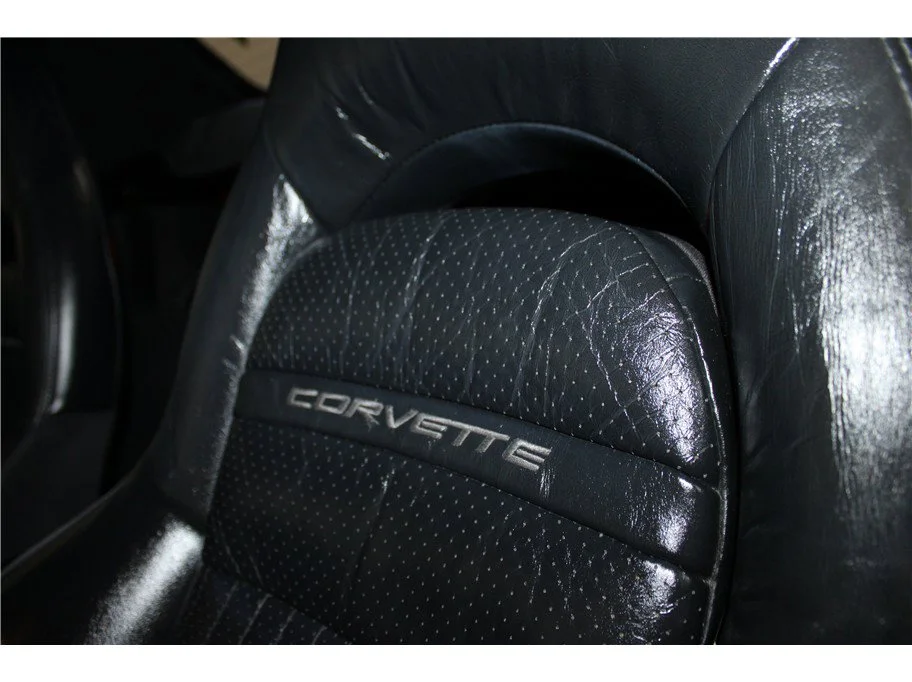 Used 2002 Black Chevrolet Convertible 2D image 11