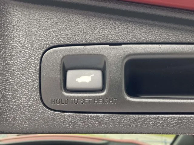 Certified Used 2018  Honda Touring image 11