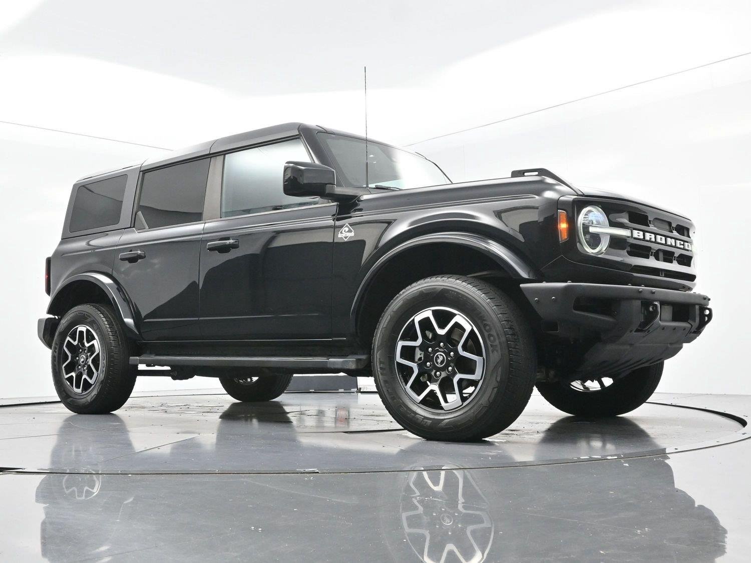 Used 2022 Shadow Black Ford Base image 41