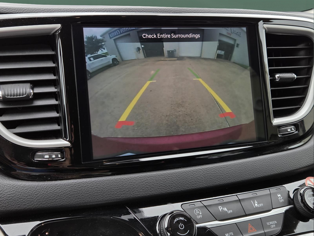 Used 2024 Red Chrysler Touring L image 23