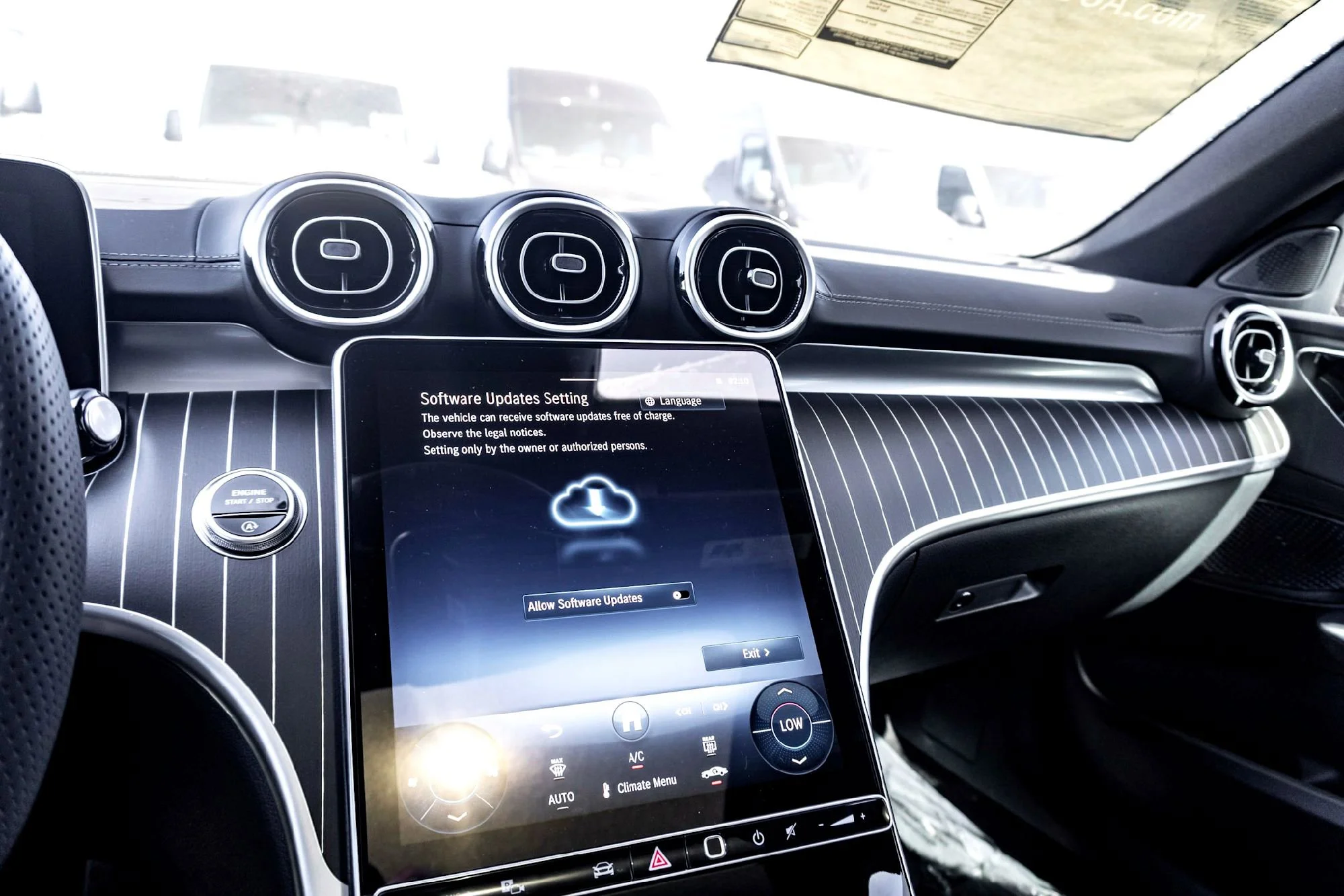 New 2025 Manufaktur Pata Mercedes-Benz C 300 image 14