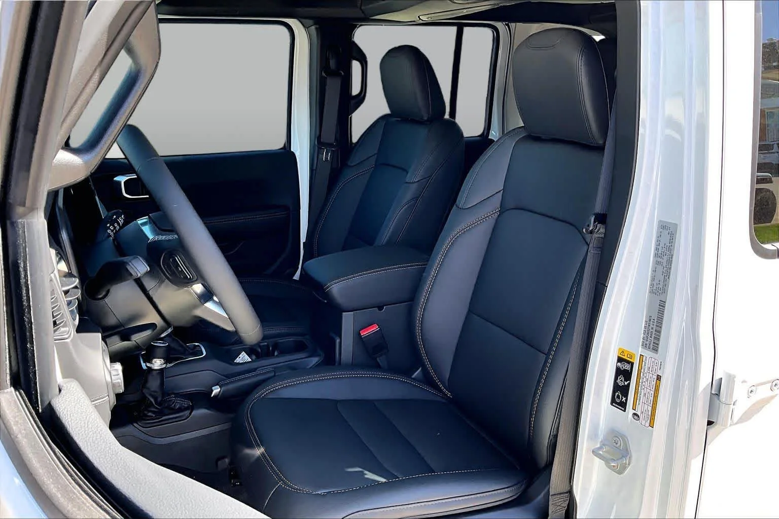 New 2026 Bright White Clearcoat Jeep Sahara image 10