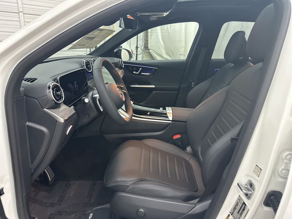 Used 2026 White Mercedes-Benz GLC 300 image 18