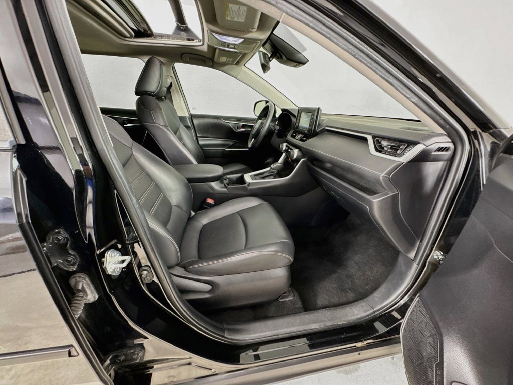 2022 Toyota RAV4 XLE Premium - Photo 33