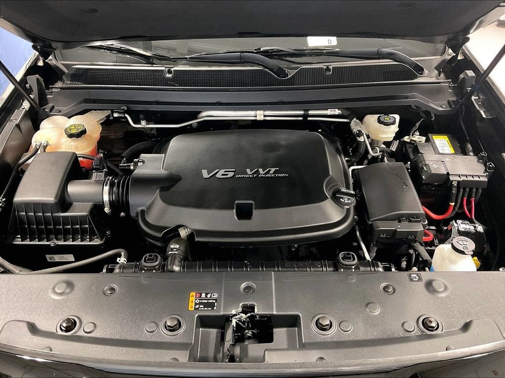 Used 2022 Onyx Black GMC Elevation image 29