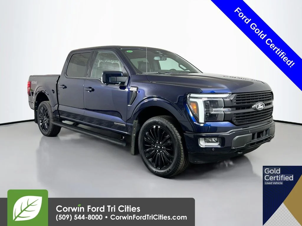 2025 Ford F-150 Platinum 4x4 SuperCrew 145 in's photo