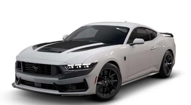2026 Ford Mustang Dark Horse's photo
