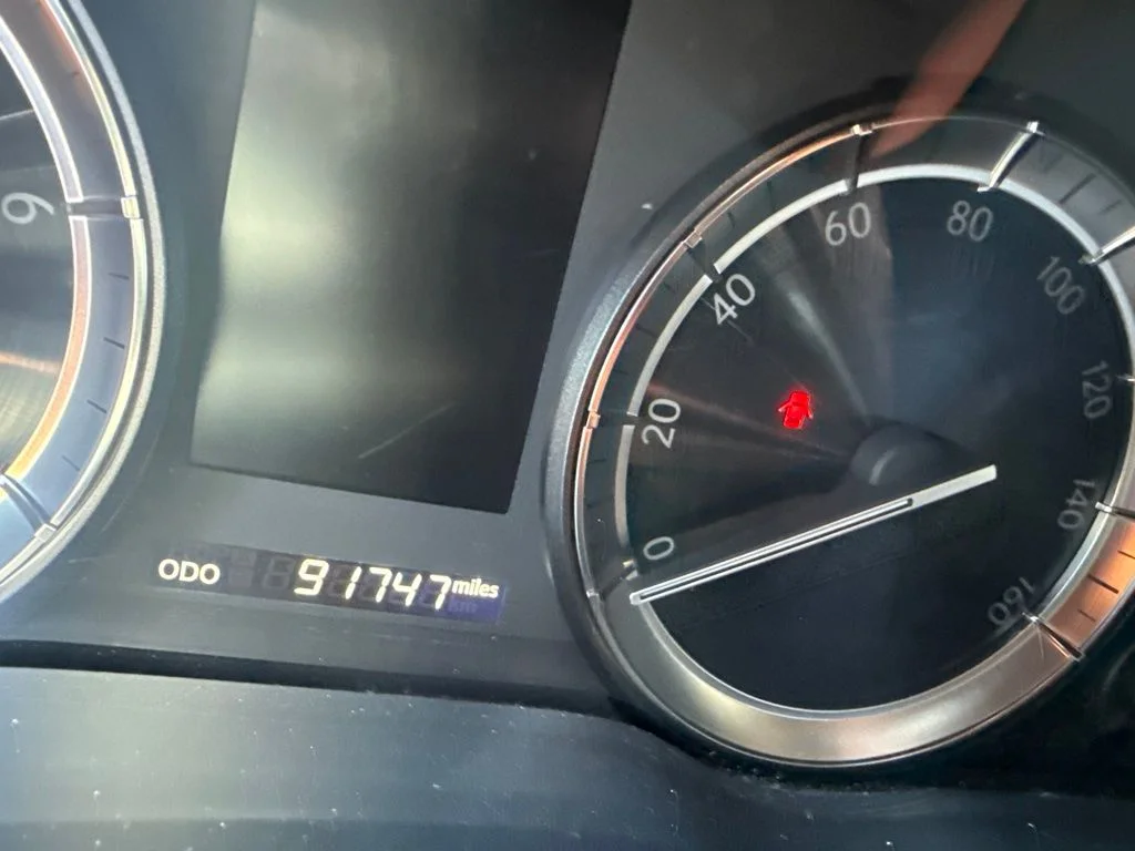 Used 2020 White Lexus 570 image 15